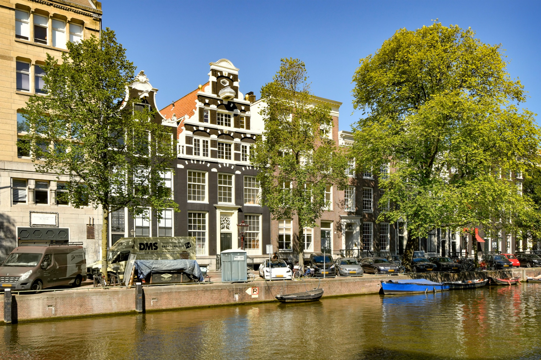 International marketing for luxury homes